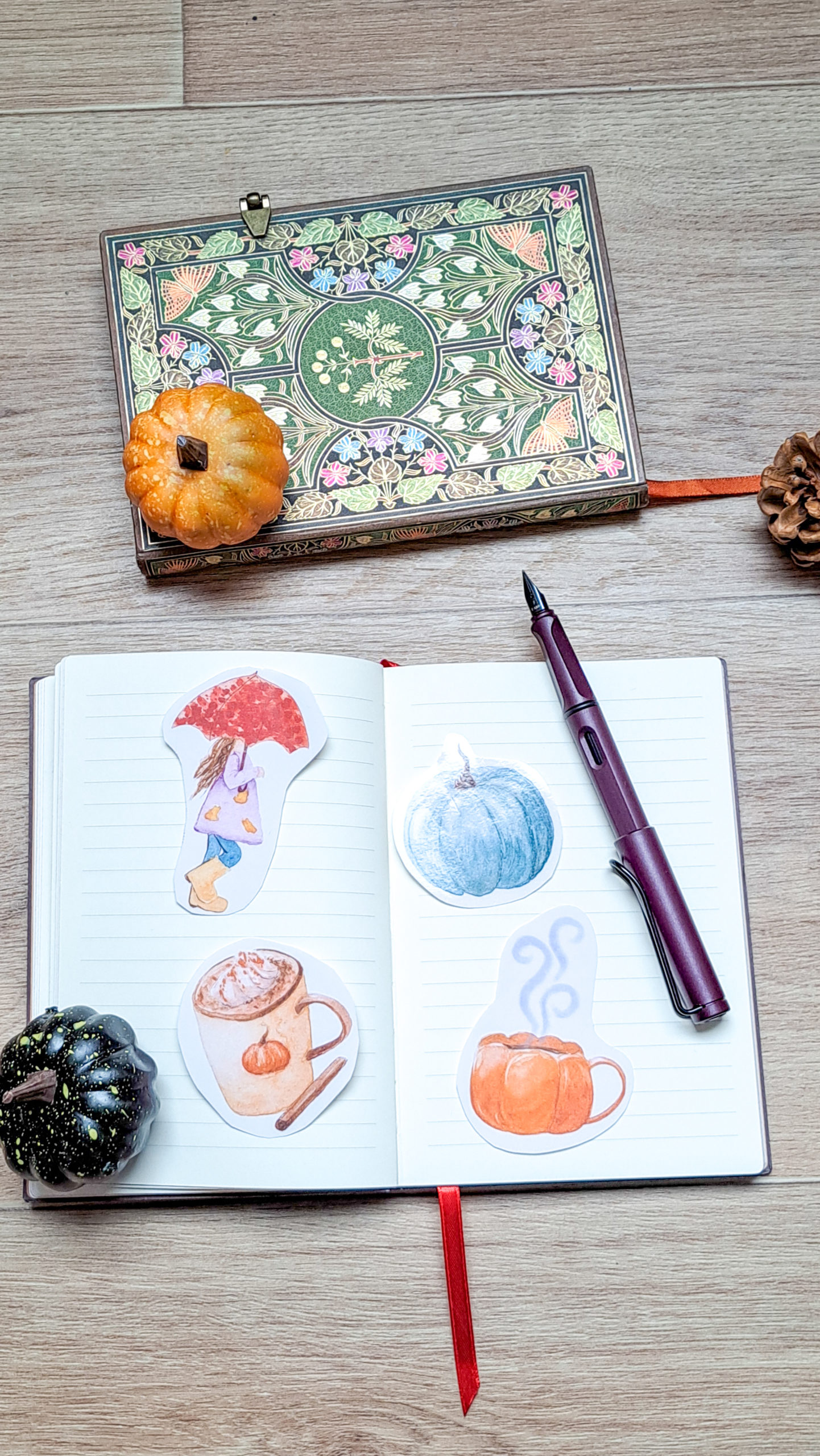 stickers d'automne courge bleue, fille au parapluie, pumpkin spice latte, tasse citrouille